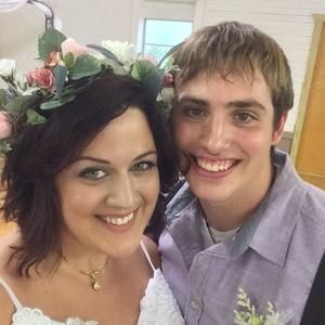 Meet your Posher, Elisa beth